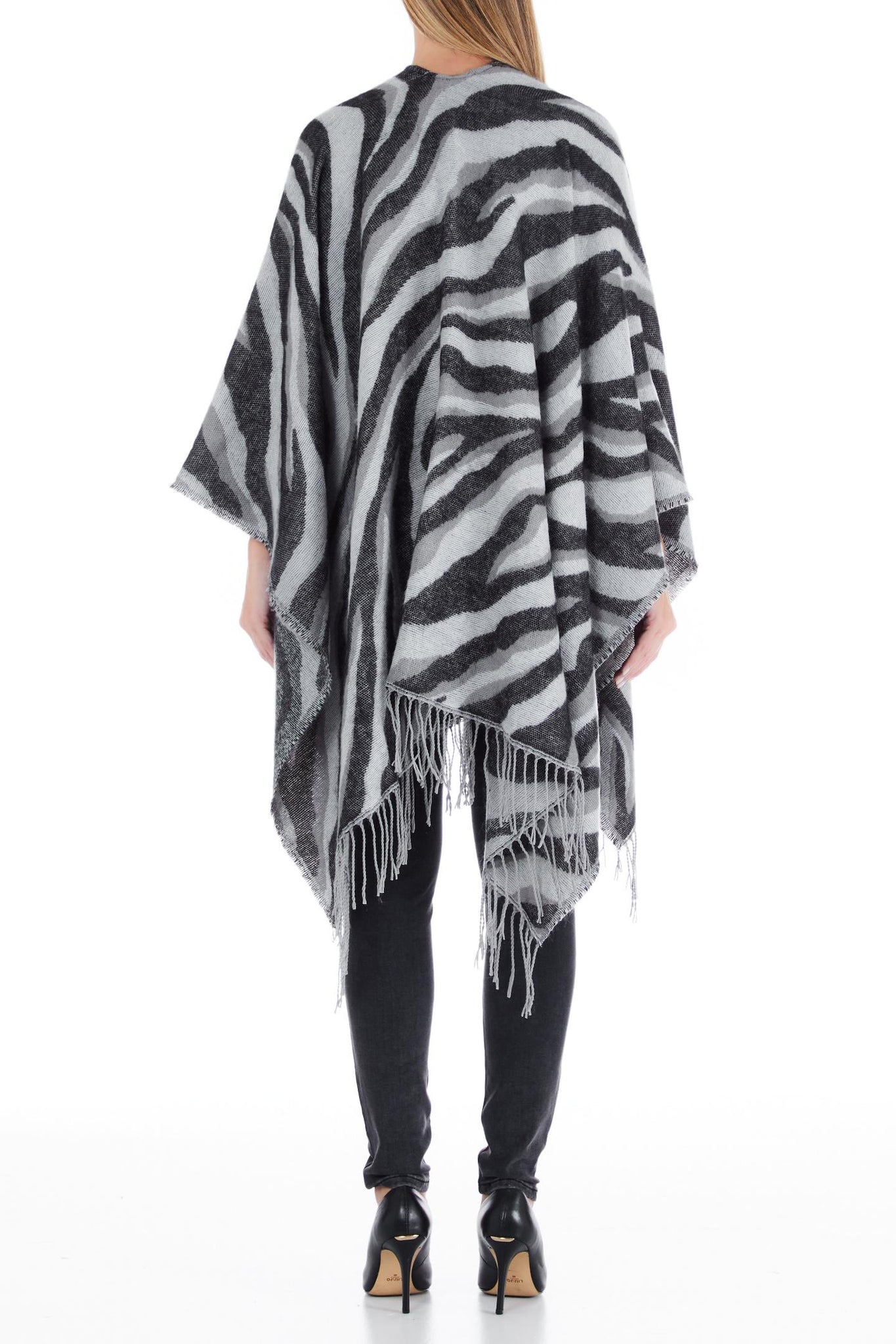 Poncho con Fantasia / Grigio - Ideal Moda