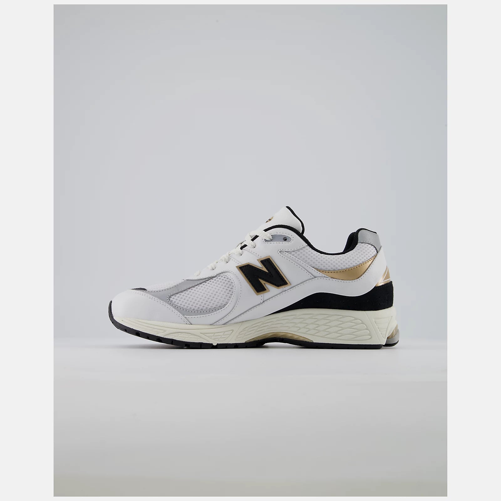 Sneaker 2002R in Suede e Tessuto / Bianco