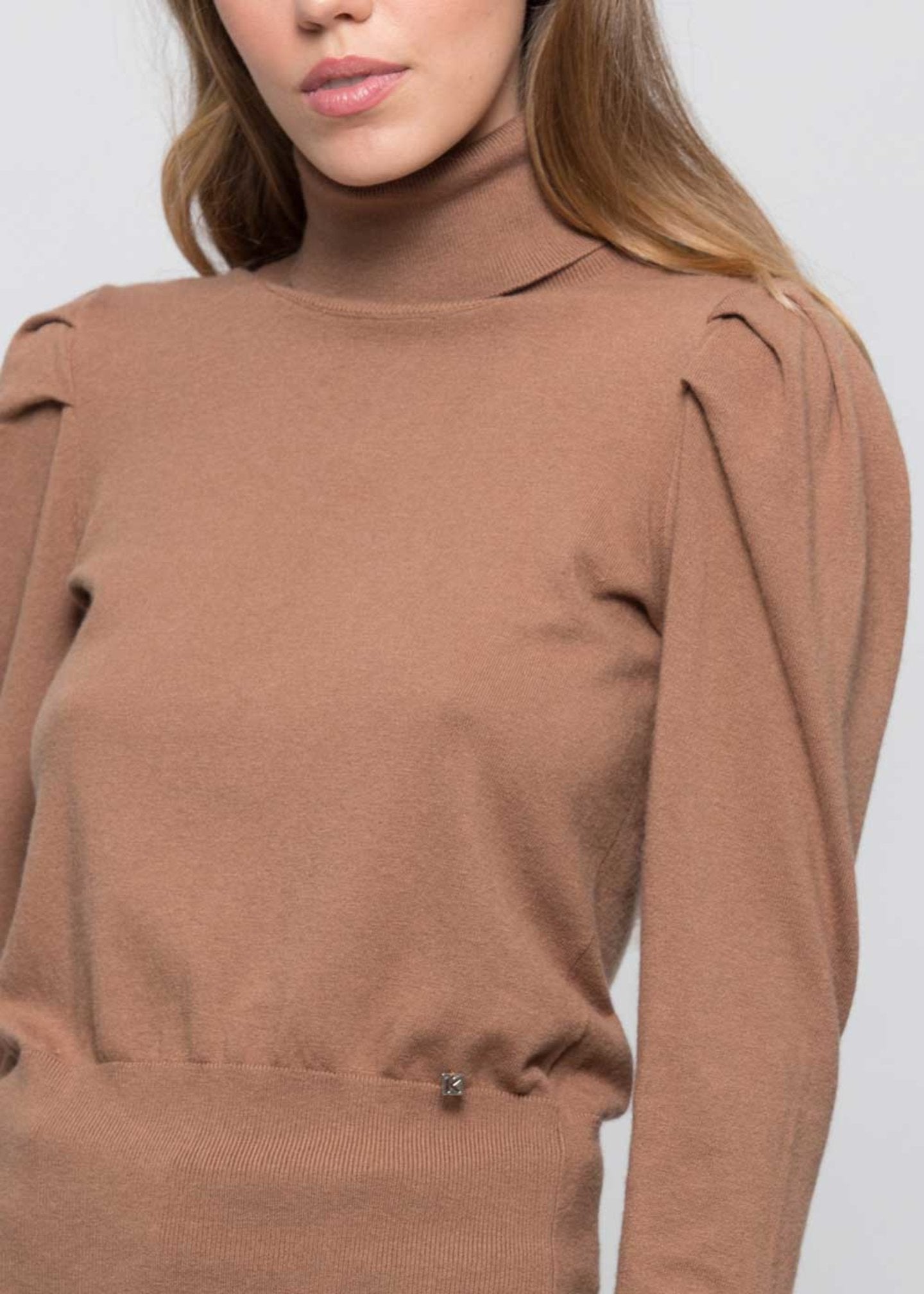 Maglia Kocca a Collo Alto / Beige - Ideal Moda