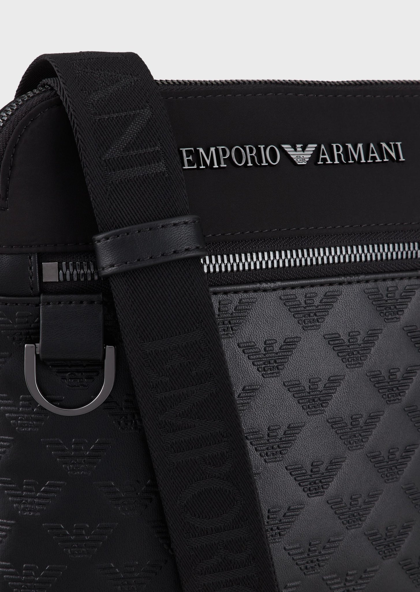 Tracolla Emporio Armani in Nylon / Nero - Ideal Moda